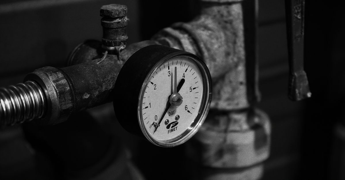 Common Signs That Indicate You Need Pipe Replacement
