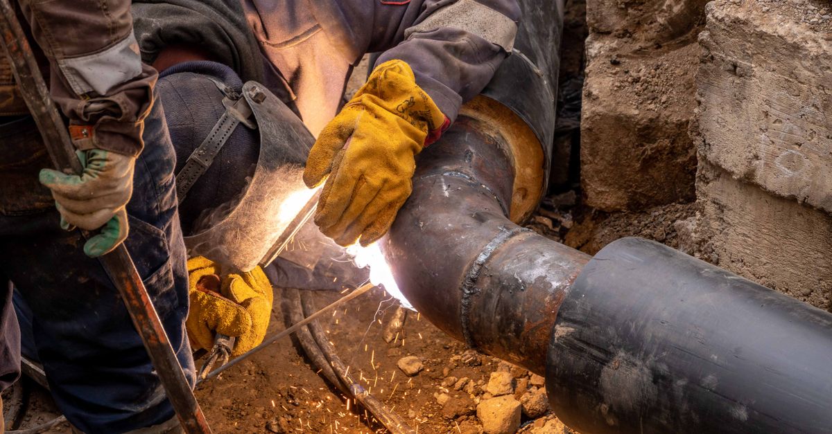 Key Regulations Every Commercial Plumber Must Know