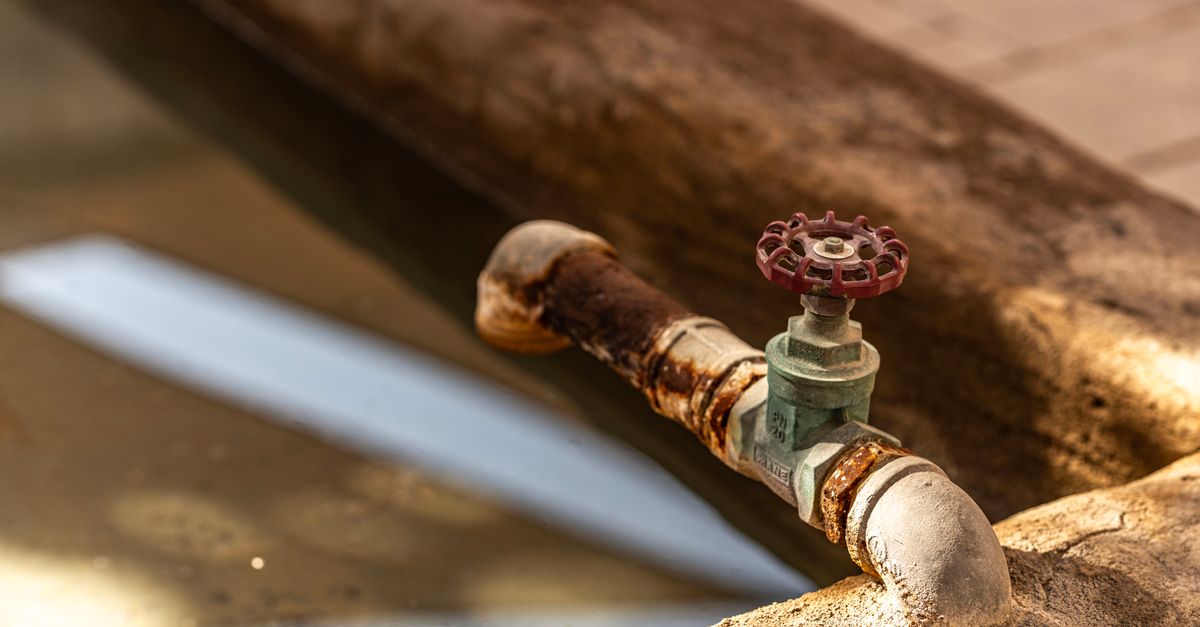 Troubleshooting Common Shower and Tub Problems